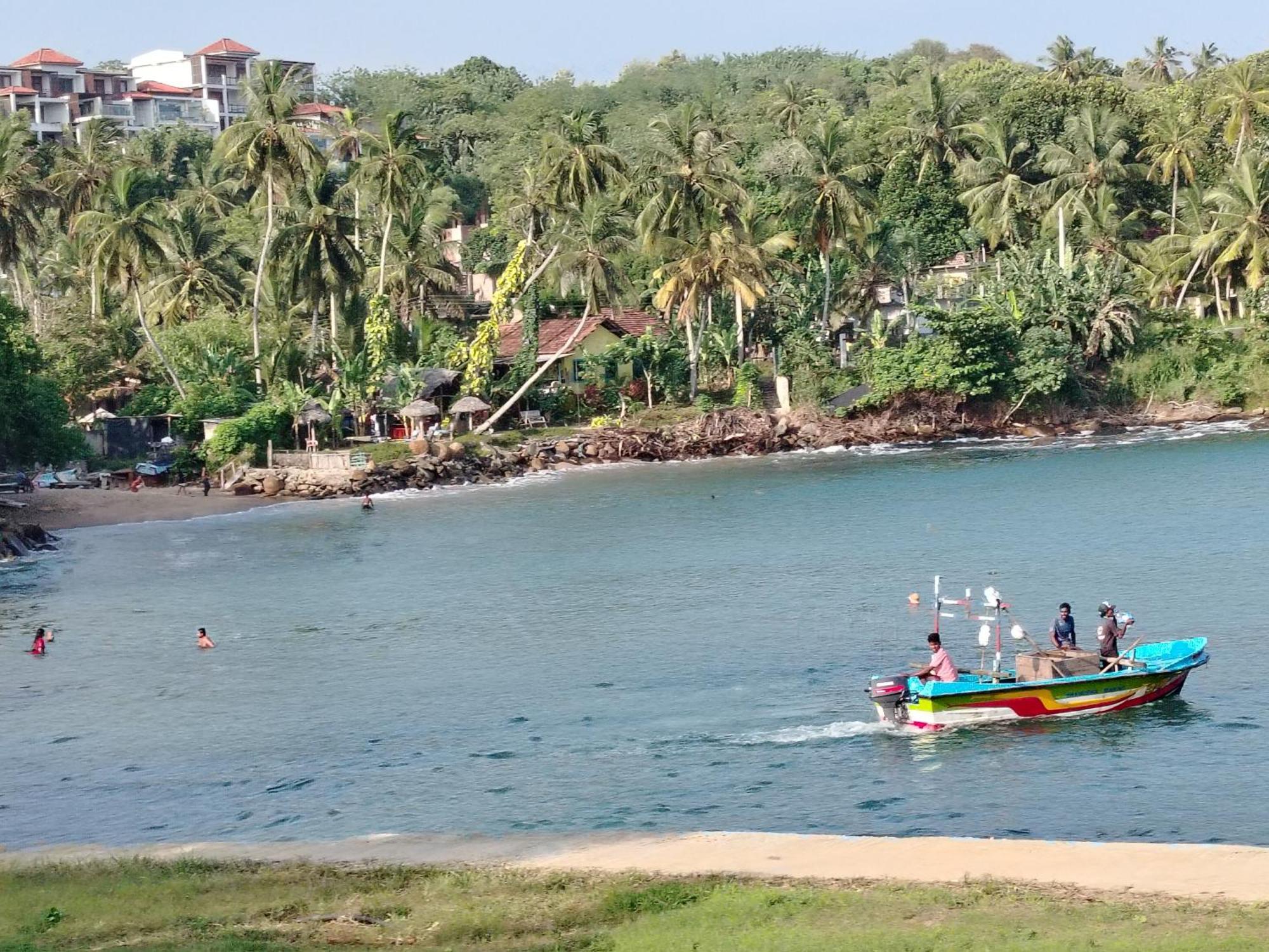 Surf Paradise Tangalle Exterior foto